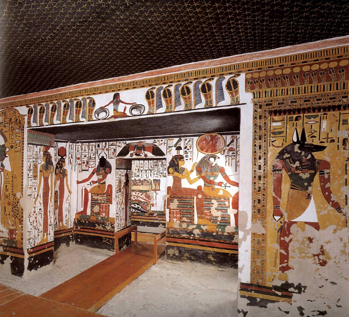 Гробница Нефертити