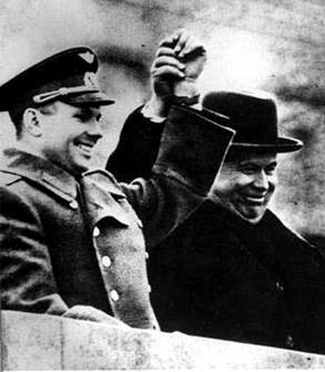 Хрущёв и Гагарин